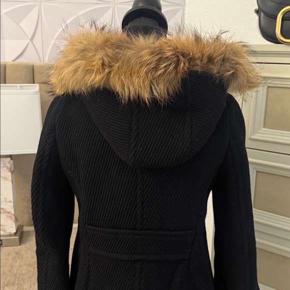 Coat with real raccoon fur hood - Picture 7 of 10